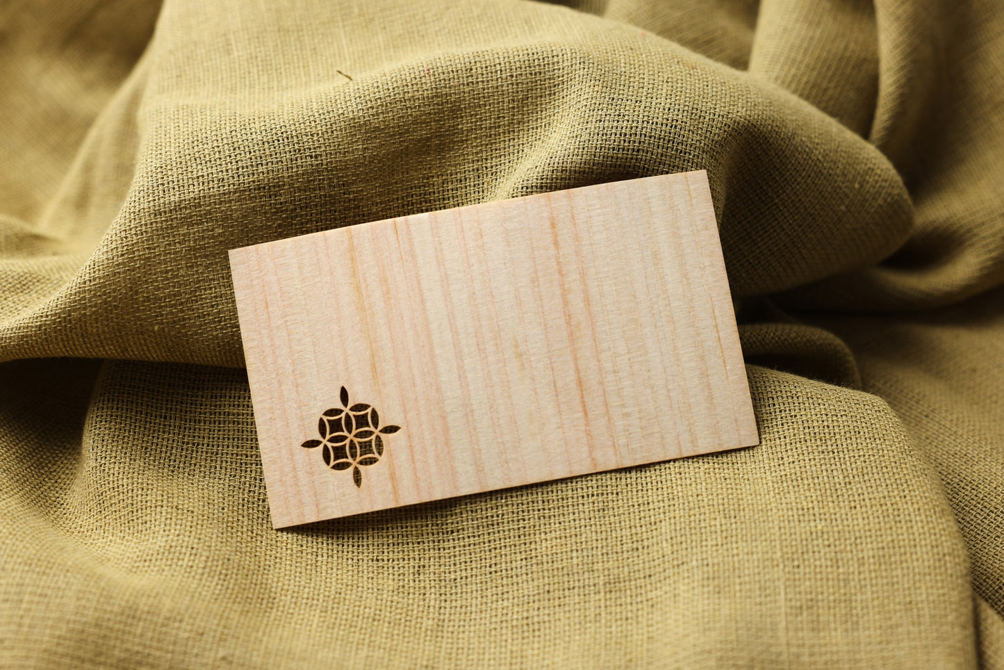 名刺香 sented card